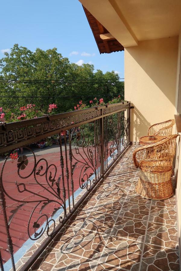 Hotel Casa Pop Săpînţa Esterno foto