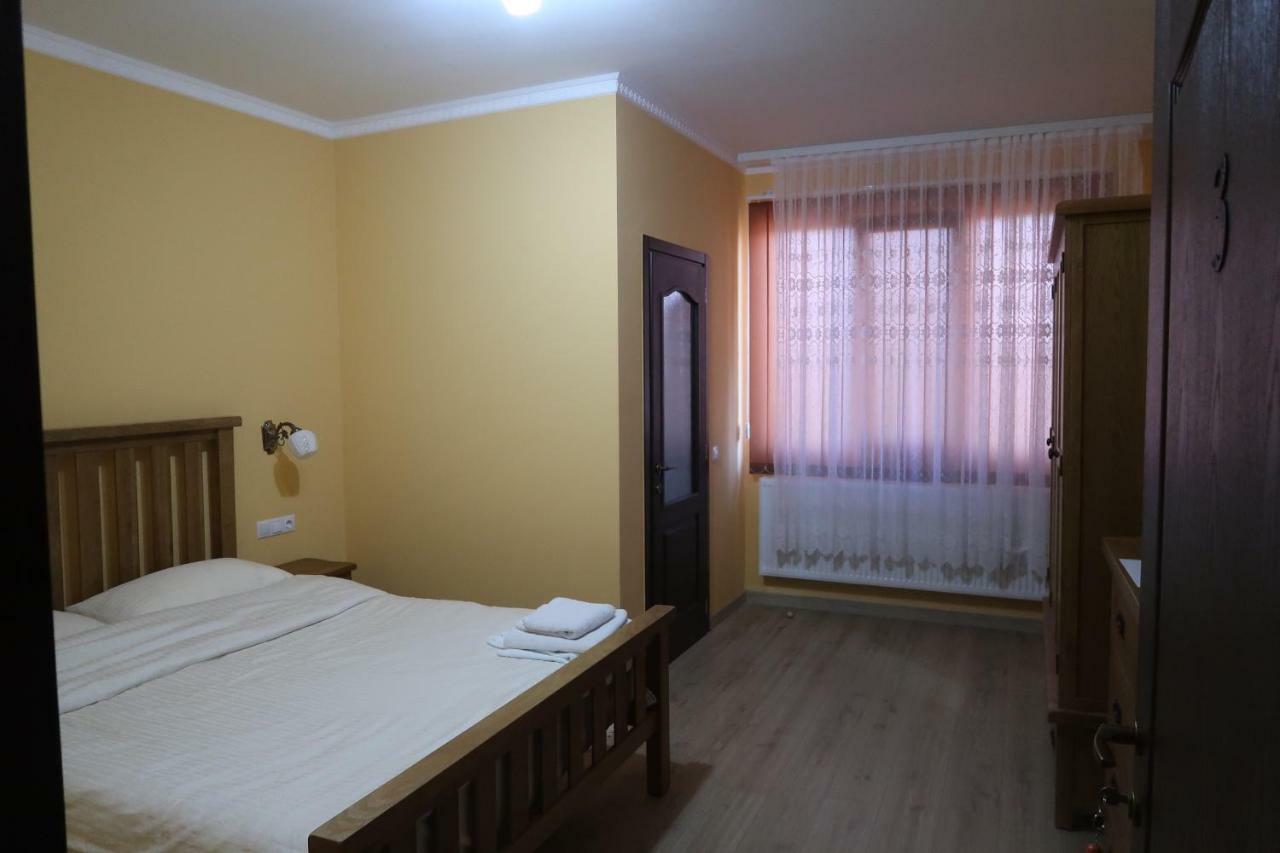 Hotel Casa Pop Săpînţa Esterno foto