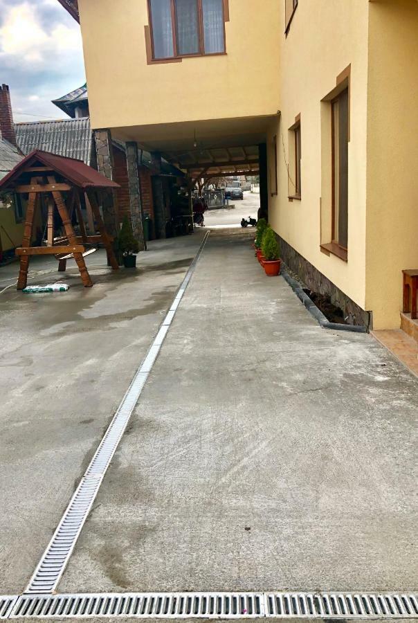 Hotel Casa Pop Săpînţa Esterno foto