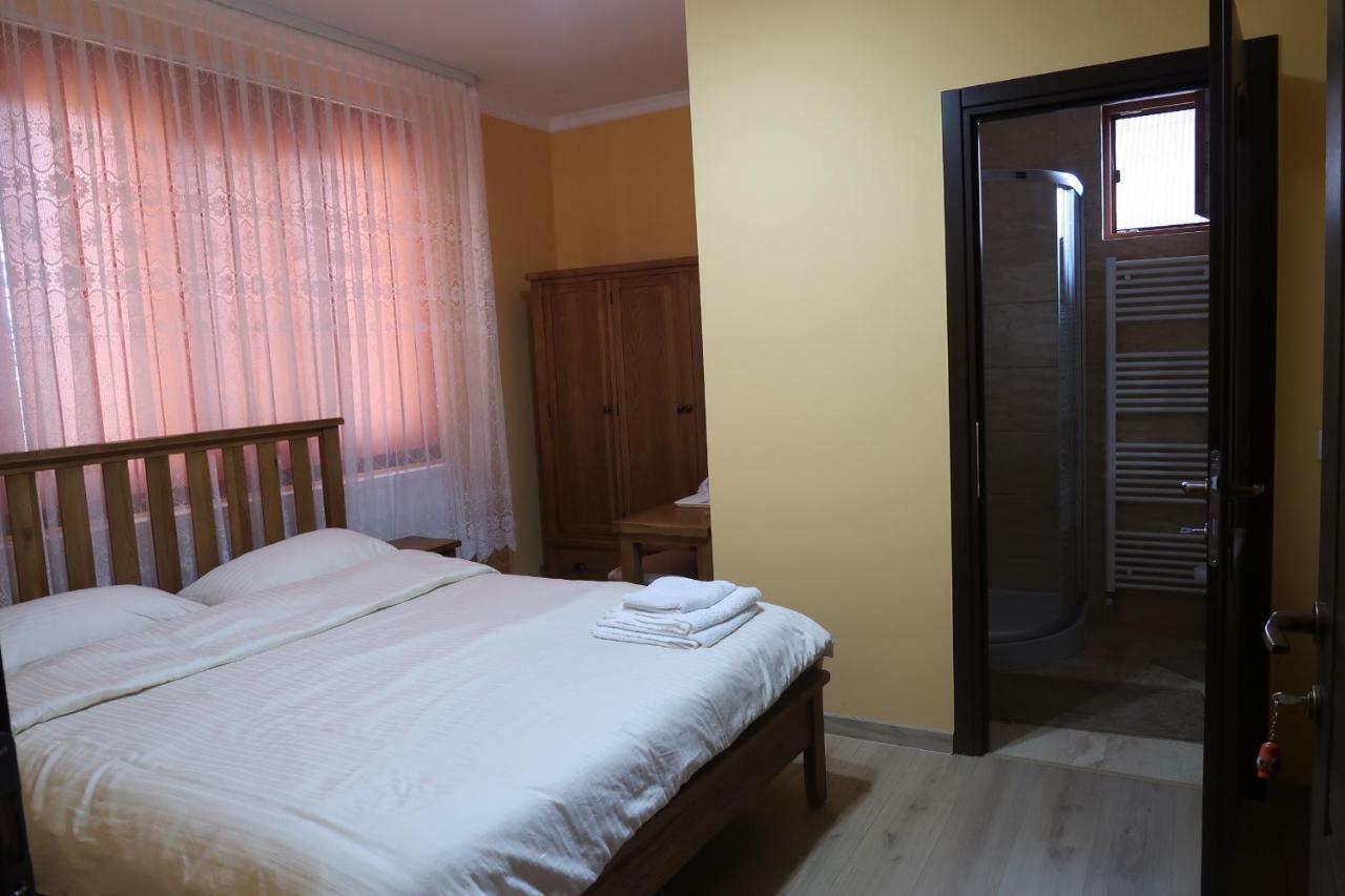 Hotel Casa Pop Săpînţa Esterno foto